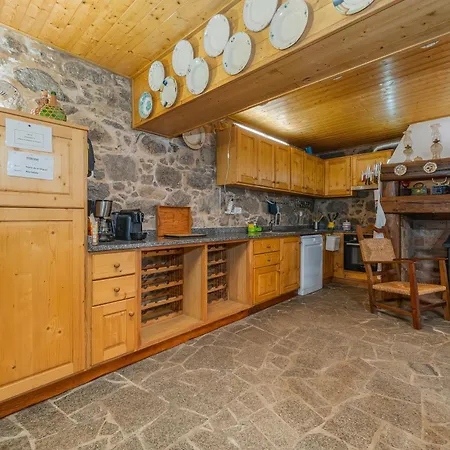 Apartman Horta Do Ze Miguel *